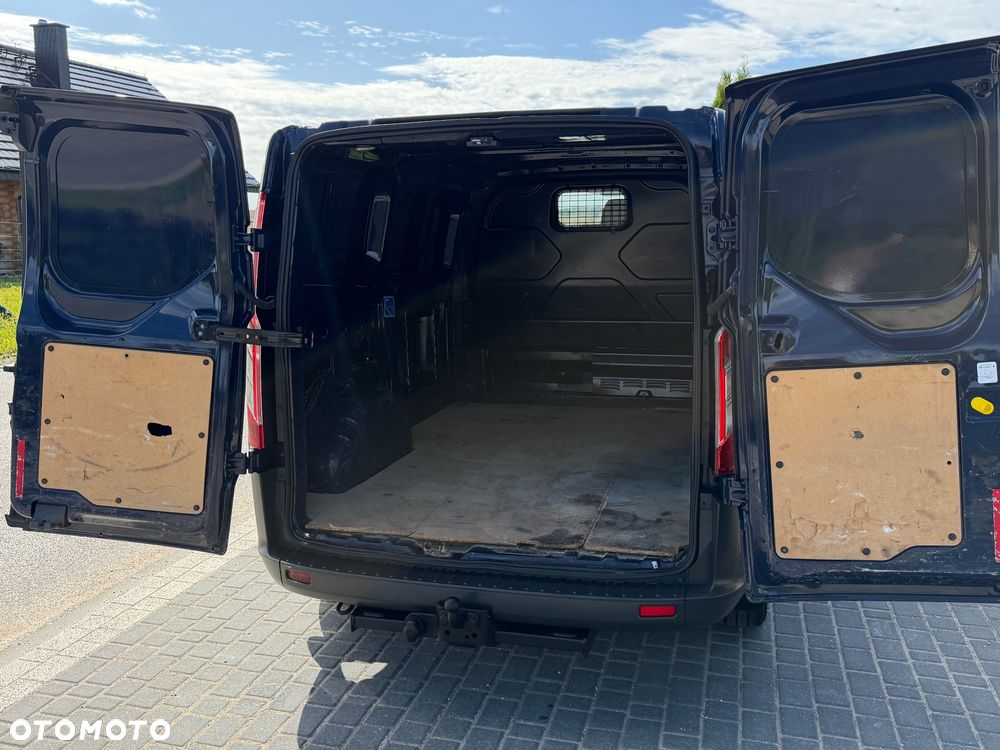 Ford Transit Custom - 12