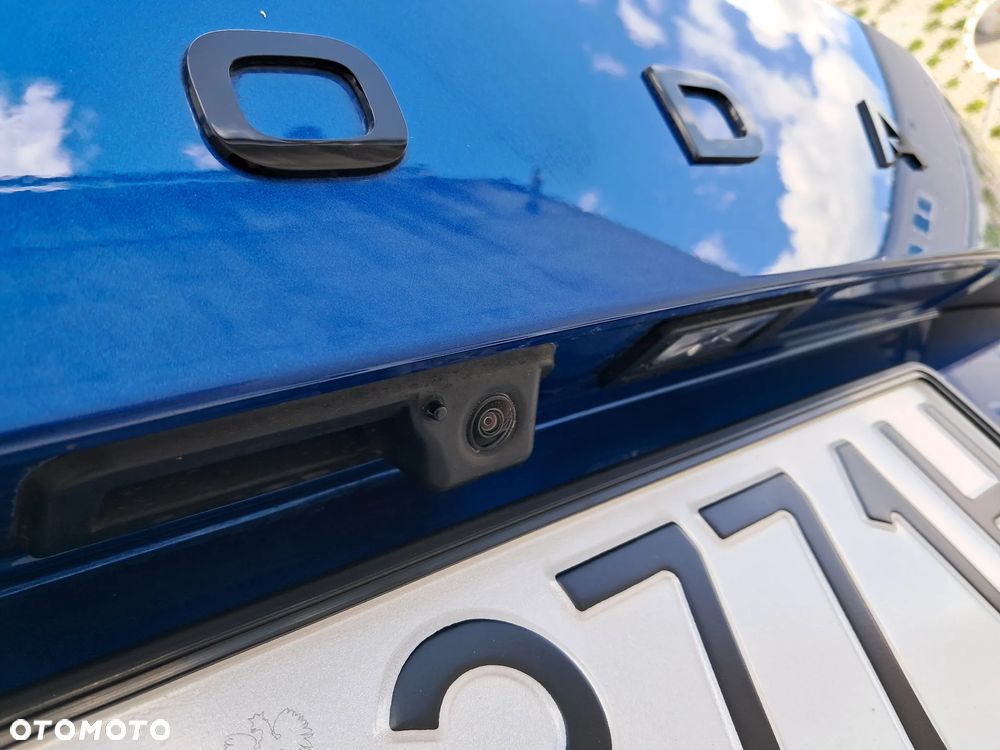 Skoda Kamiq 1.5 TSI Monte Carlo DSG - 11