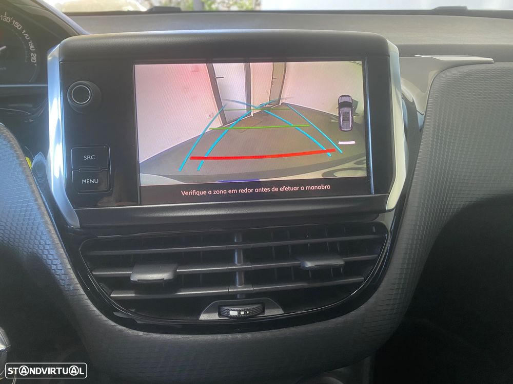 Peugeot 2008 1.6 BlueHDi Style - 12