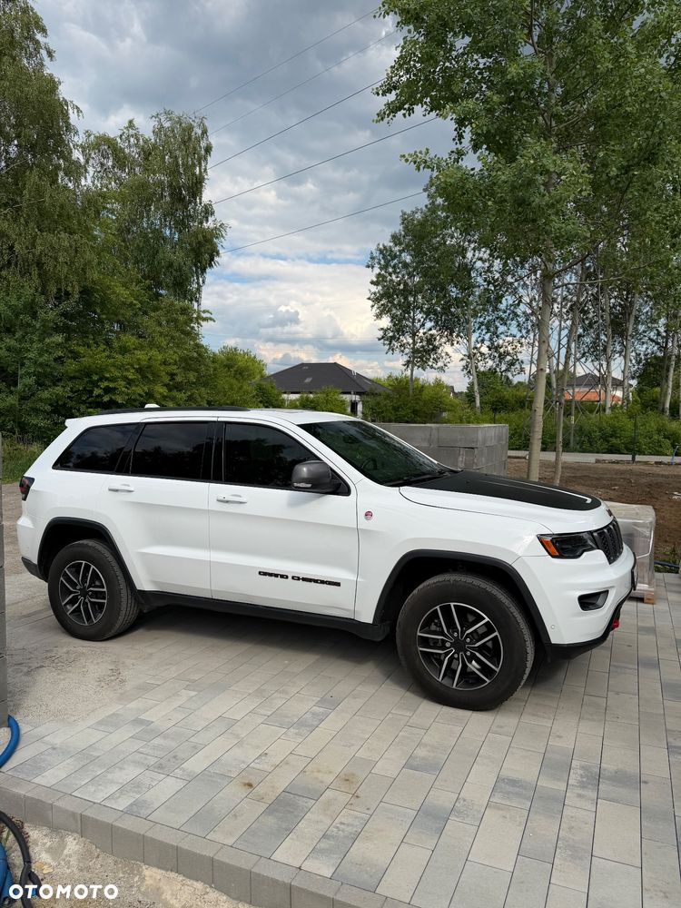 Jeep Grand Cherokee 5.7 V8 Summit - 3