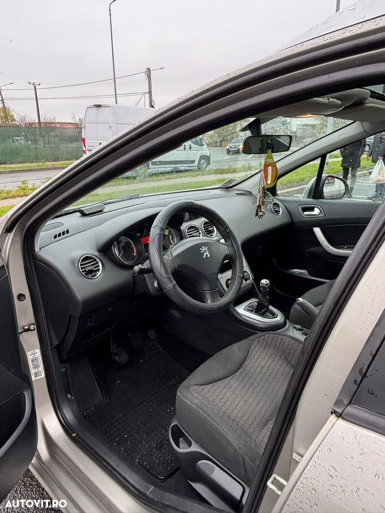 Peugeot 308 1.6 HDI FAP Acces - 11