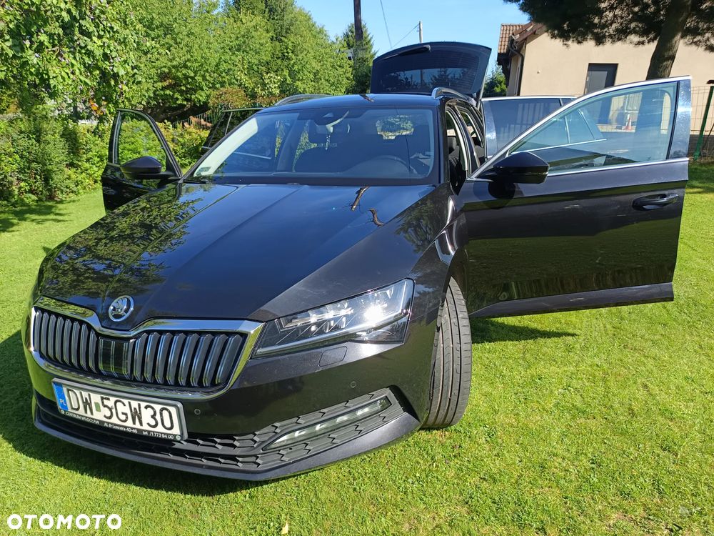 Skoda Superb 2.0 TSI Ambition DSG - 13