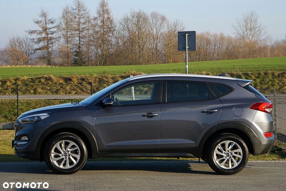 Hyundai Tucson blue 1.6 GDi 2WD Passion - 11