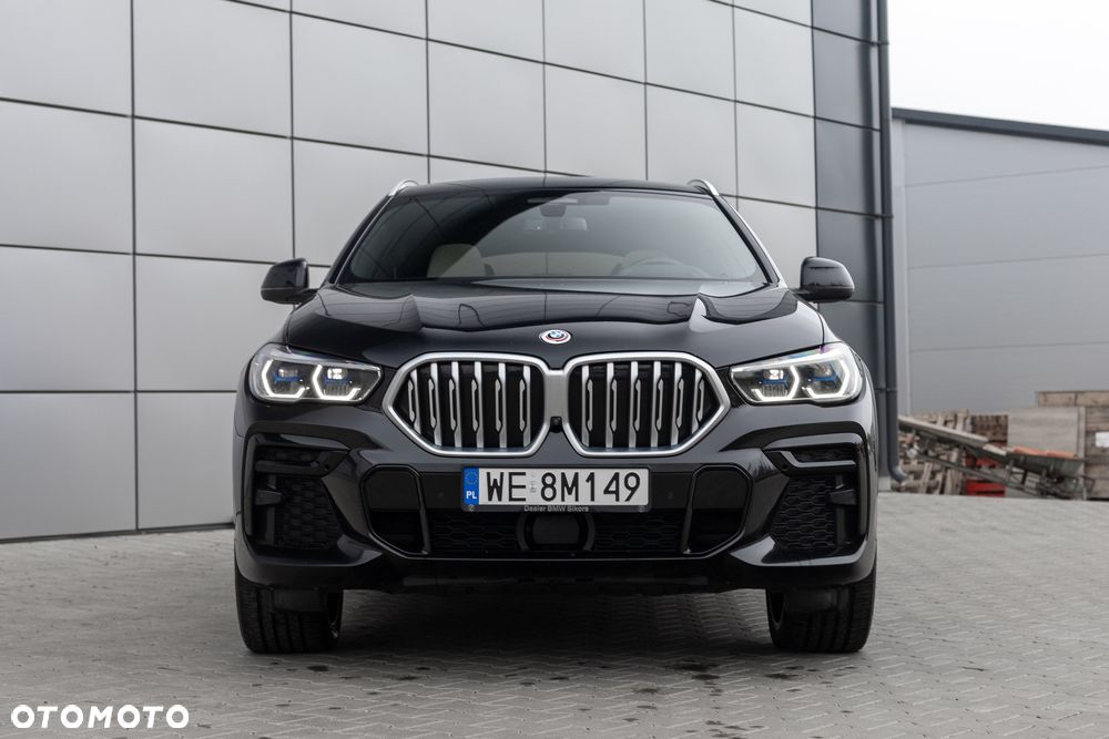 BMW X6 xDrive40d mHEV - 36