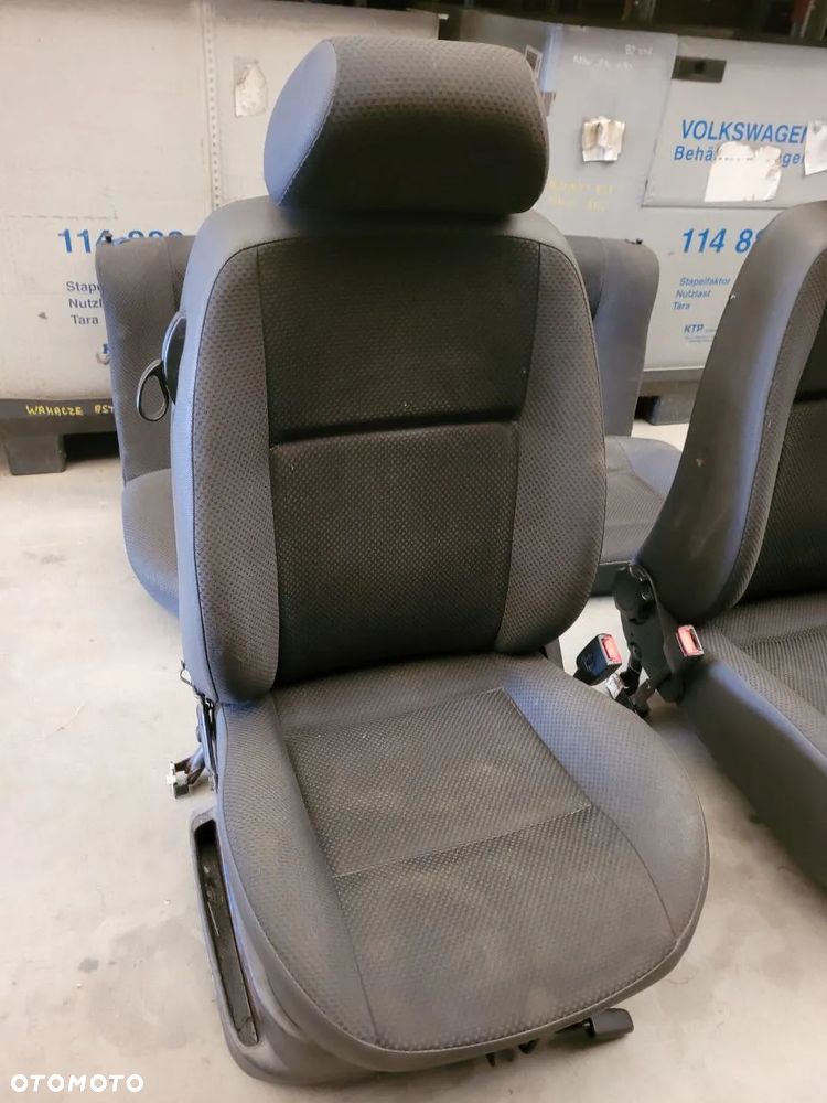 VOLKSWAGEN TRANSPORTER T4 / POLO III 6N / GOLF V 3DW  FOTEL / FOTELE - 13
