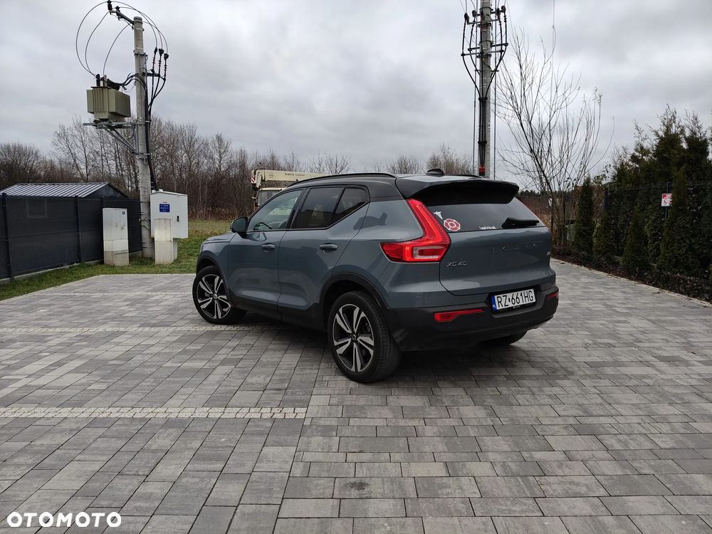 Volvo XC 40 T5 AWD R-Design - 3