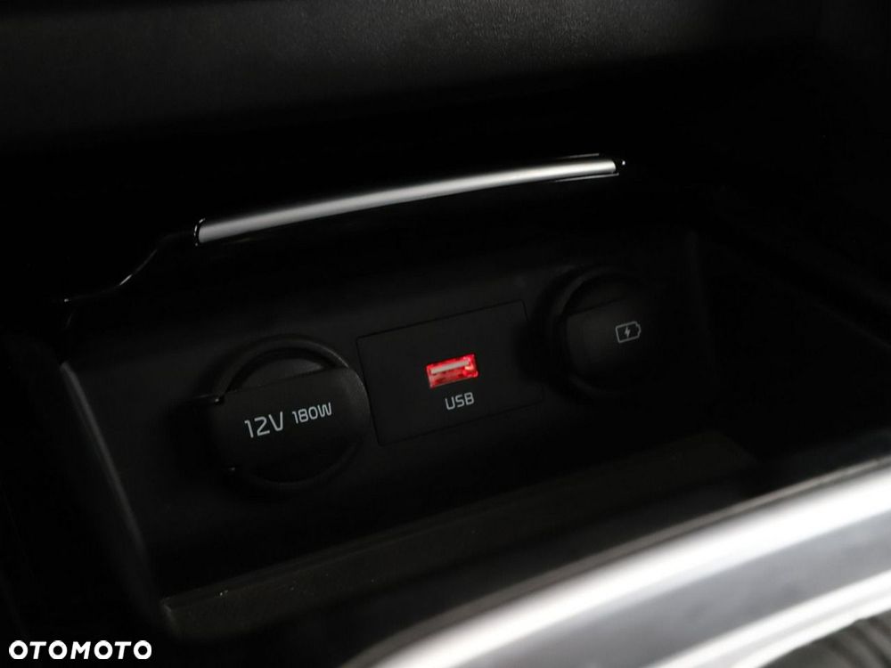 Kia Ceed 1.6 GDI DCT OPF Vision - 30