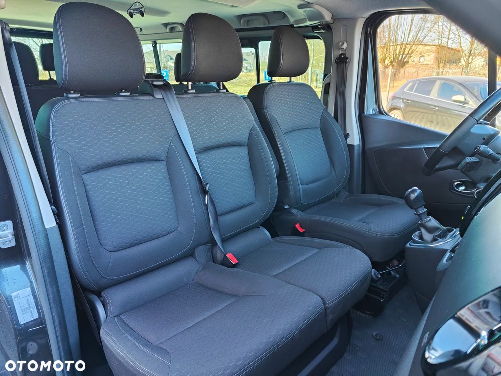Opel Vivaro - 25
