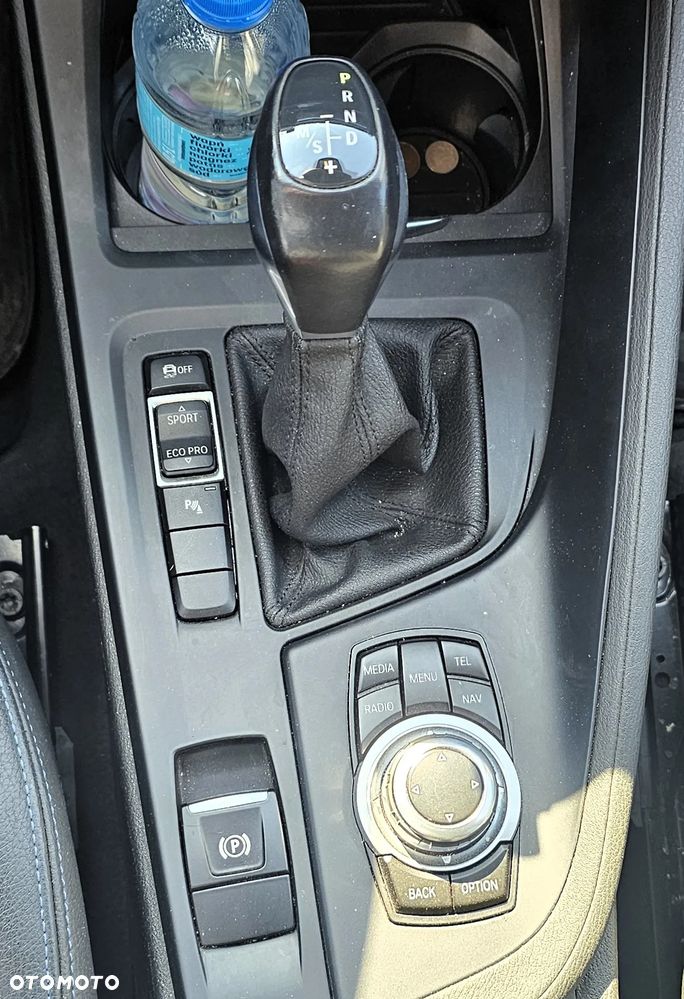 BMW X1 sDrive18d Advantage sport - 18