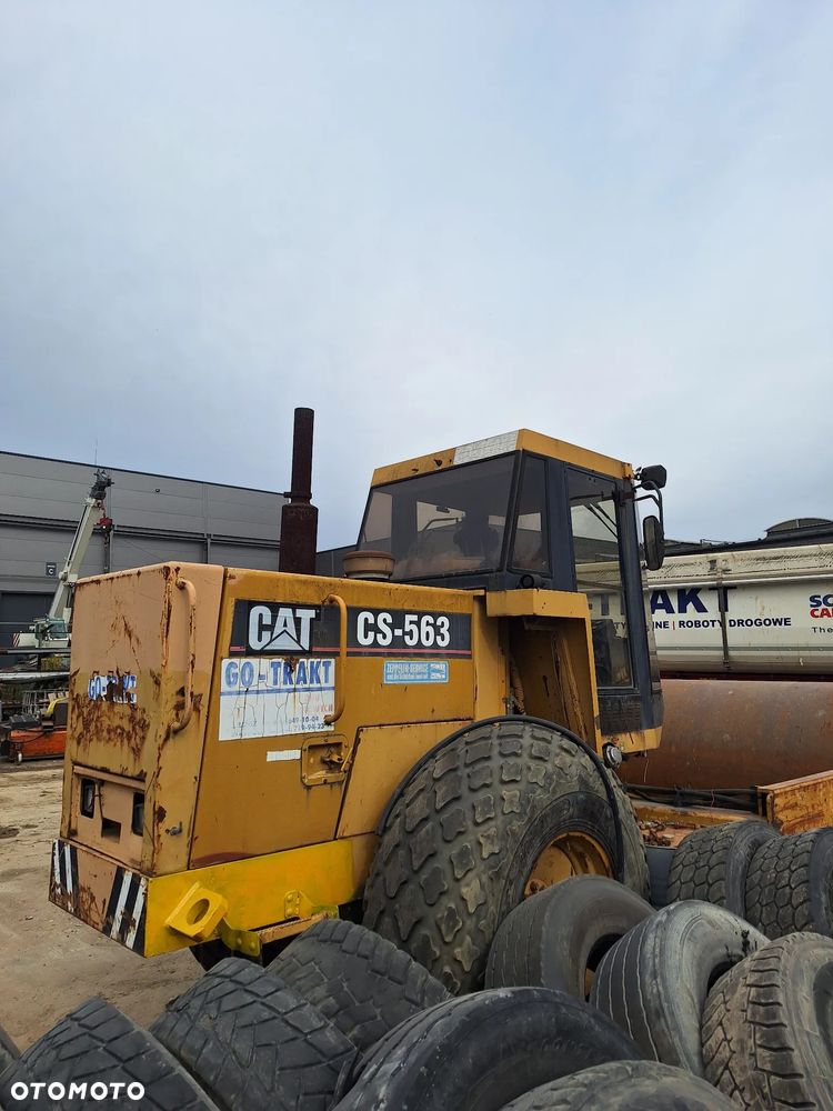 Caterpillar CS 563 - 5