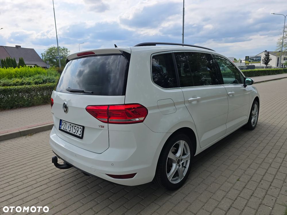 Volkswagen Touran 1.4 TSI BMT Highline DSG - 4