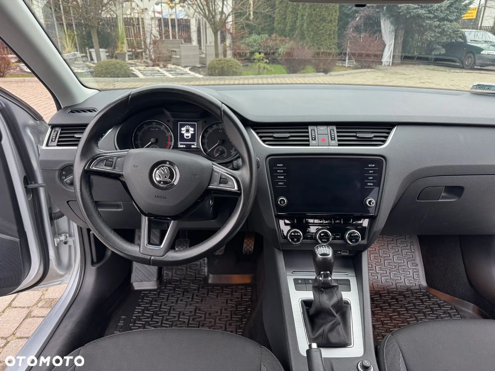 Skoda Octavia - 22