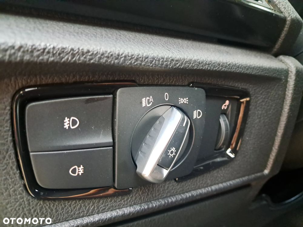 BMW Seria 1 - 18