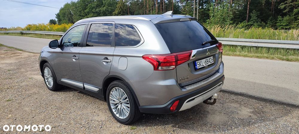 Mitsubishi Outlander 2.0 2WD CVT Active - 10