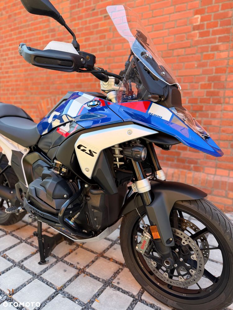 BMW R - 6