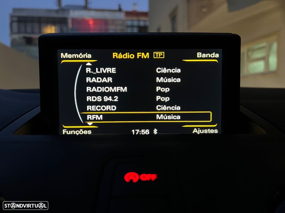 Audi A1 1.6 TDI S-line - 40