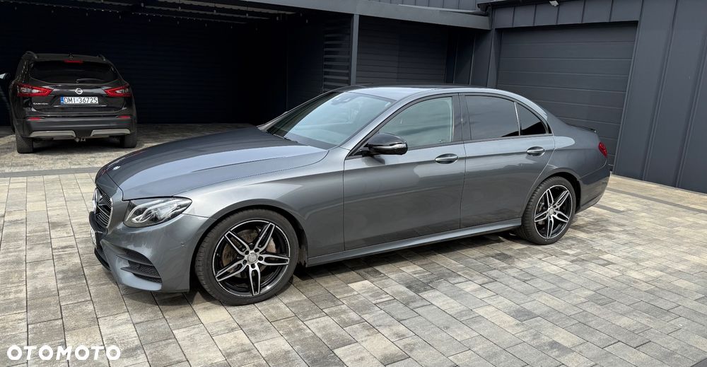 Mercedes-Benz Klasa E 220 d 9G-TRONIC - 19