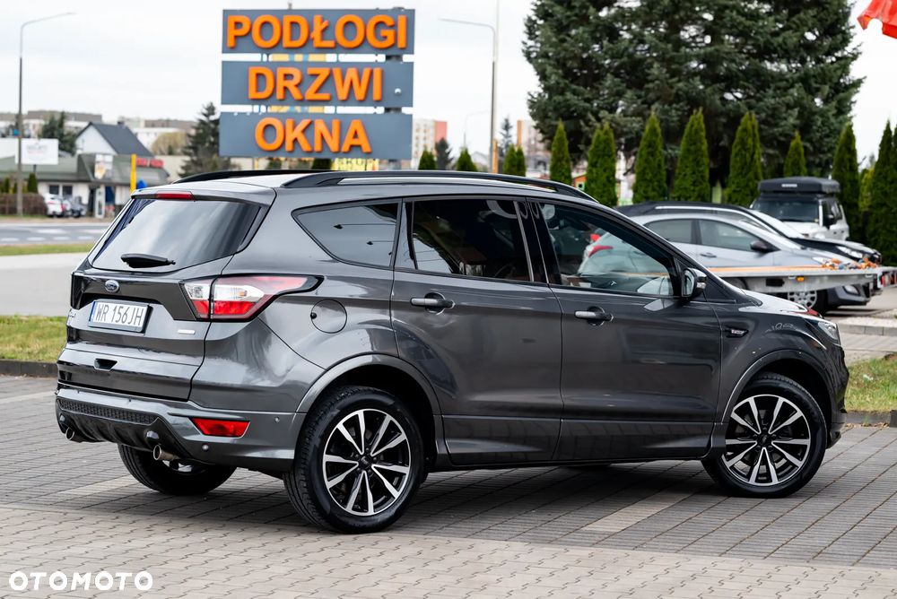 Ford Kuga 1.5 EcoBoost 2x4 ST-Line - 14