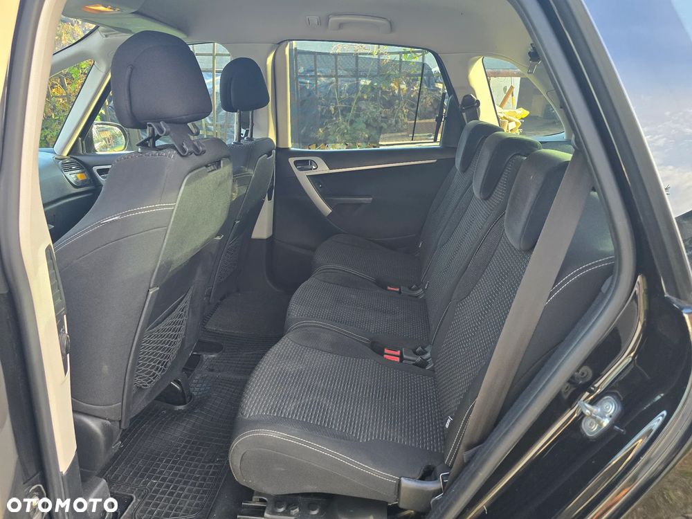 Citroën C4 Picasso - 17