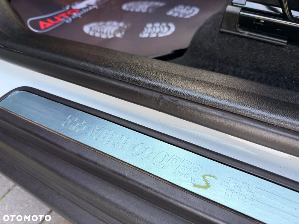 MINI Countryman Cooper S E ALL4 - 23