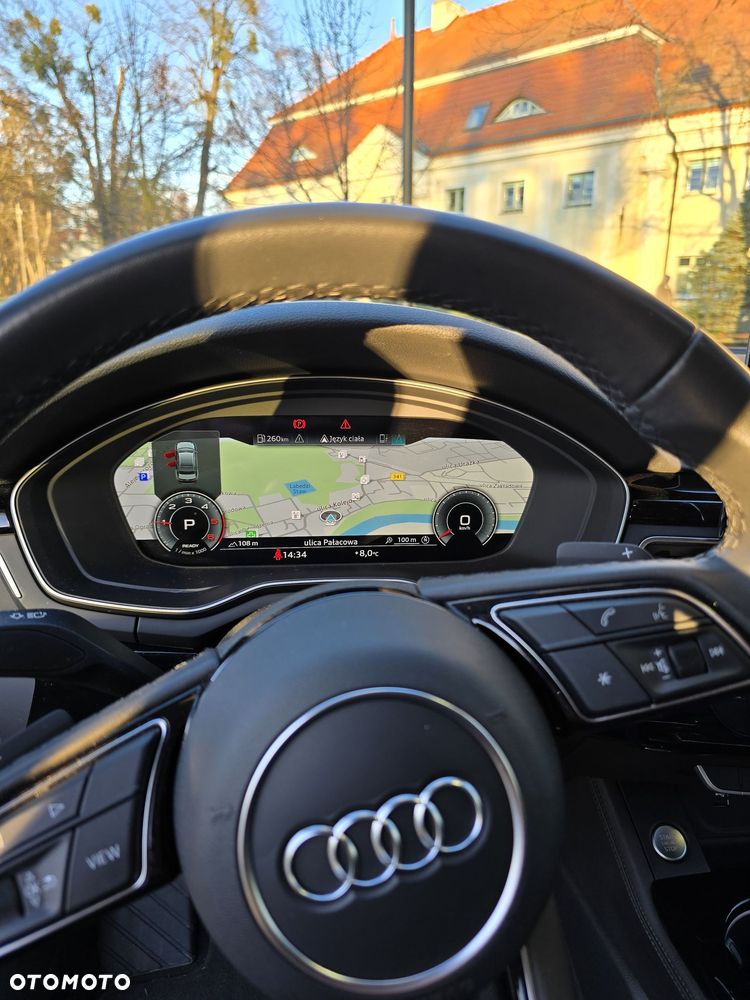 Audi A4 Limousine - 14