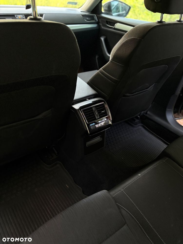 Skoda Superb 2.0 TDI Active - 6