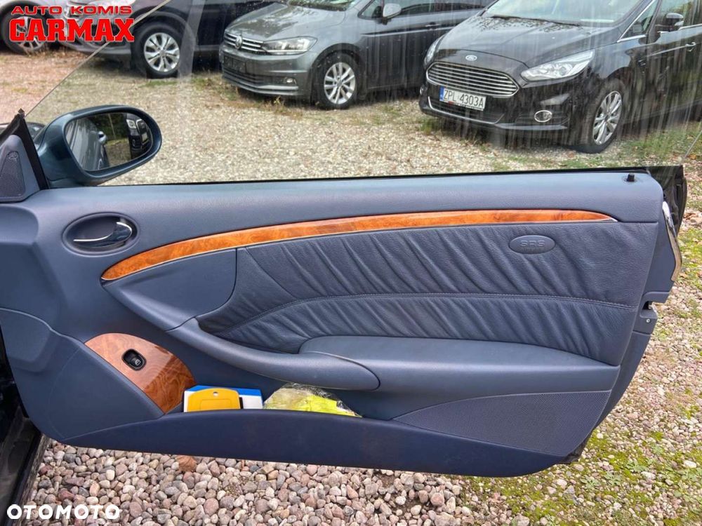 Mercedes-Benz CLK - 28