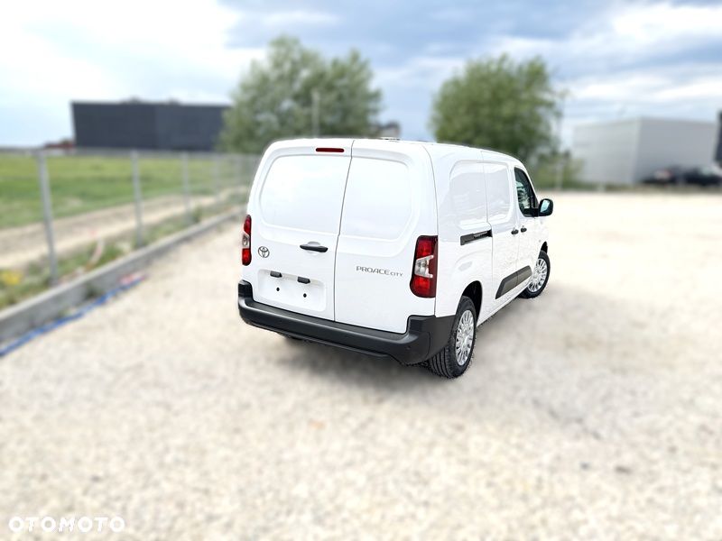 Toyota Proace City Van Long L2H1 - 5
