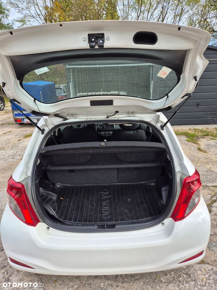 Toyota Yaris - 8