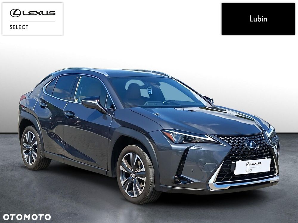 Lexus UX - 8