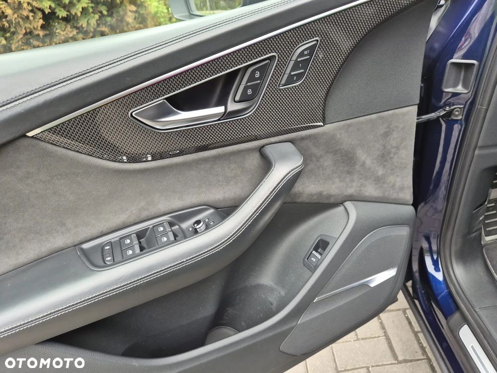 Audi SQ7 TDI Quattro Tiptronic - 31