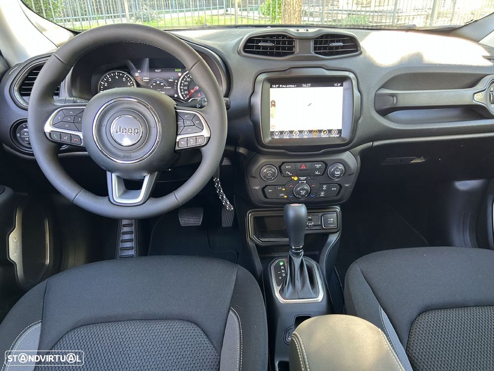 Jeep Renegade 1.3 T Limited S DCT - 16