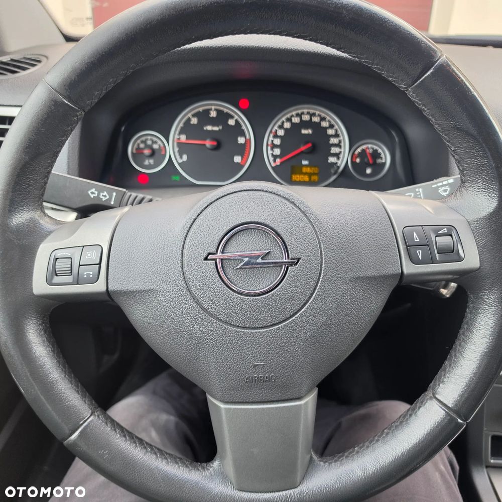 Opel Vectra 1.9 CDTI DPF Cosmo Plus - 6