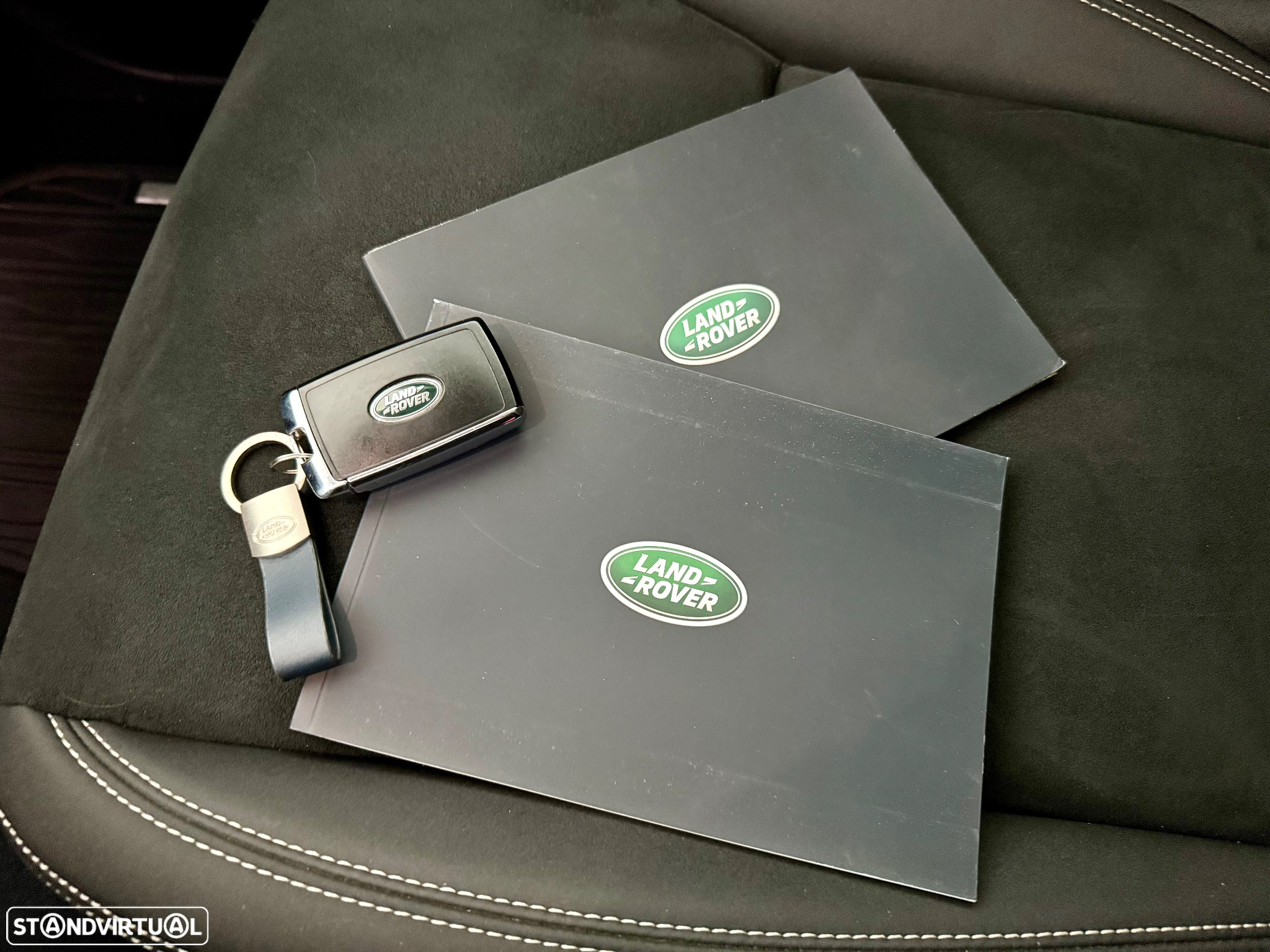 Land Rover Range Rover Velar 2.0 P400e AWD Dynamic SE - 28
