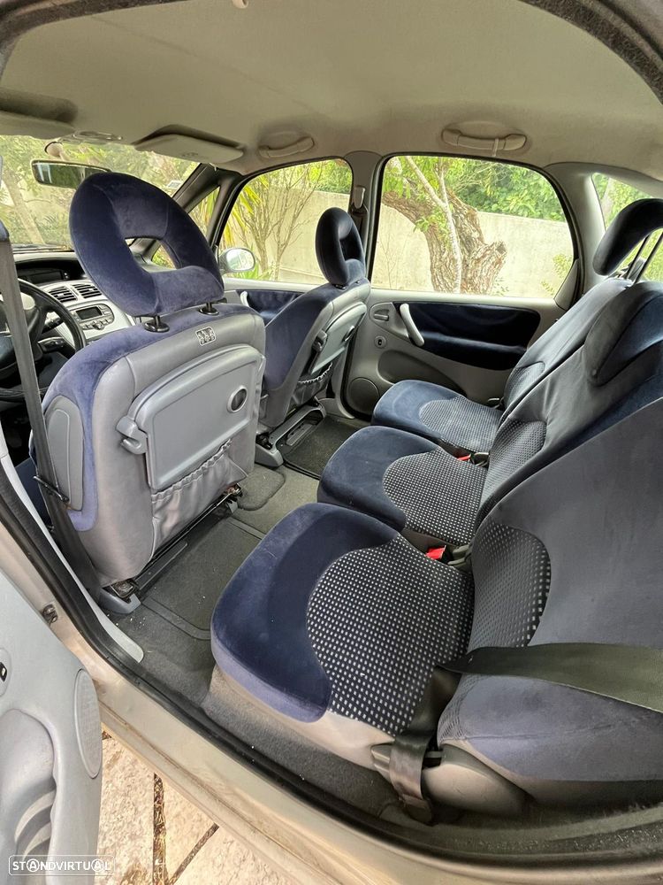 Citroën Xsara Picasso 1.6 Exclusive - 8