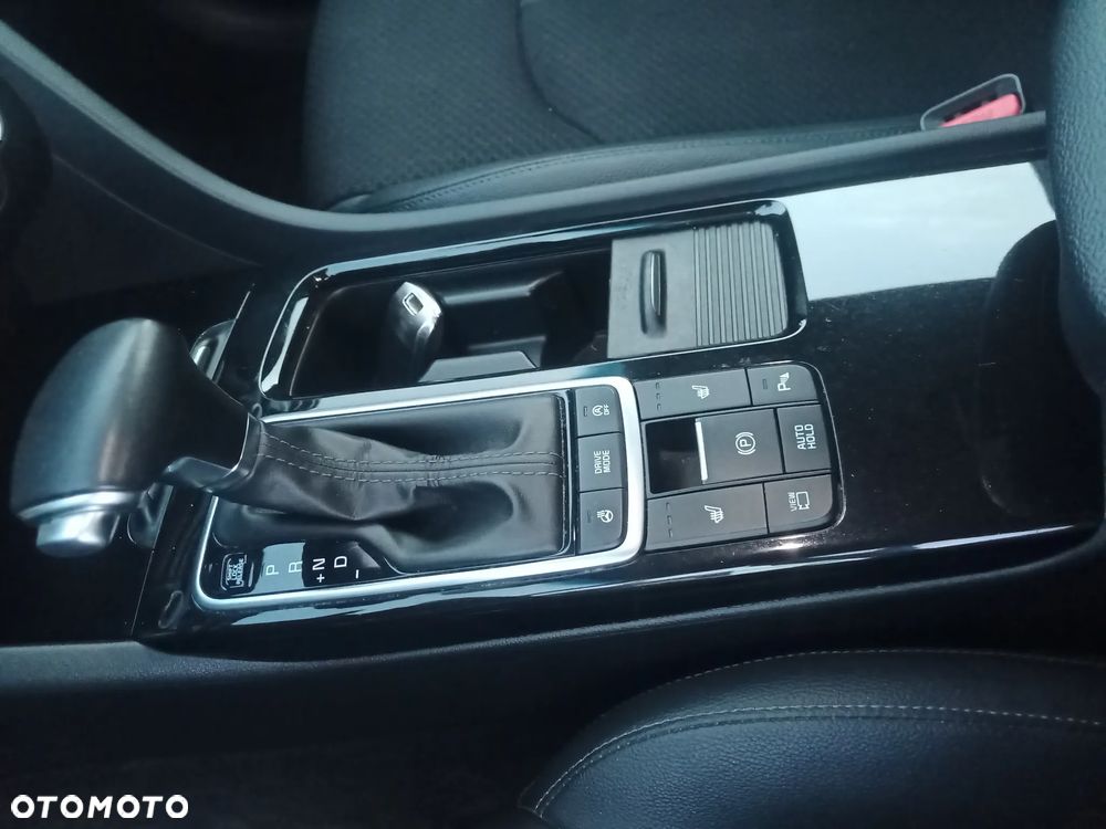 Kia Optima 1.6 T-GDI L DCT - 14