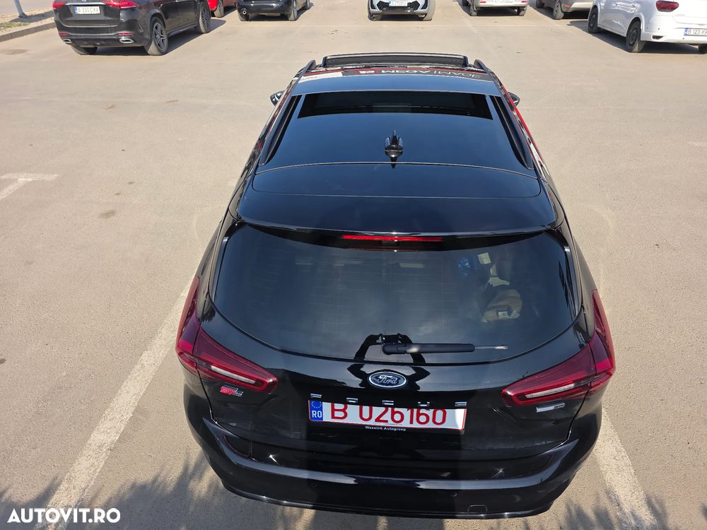 Ford Focus 1.0 EcoBoost Hybrid ST-LINE X - 8