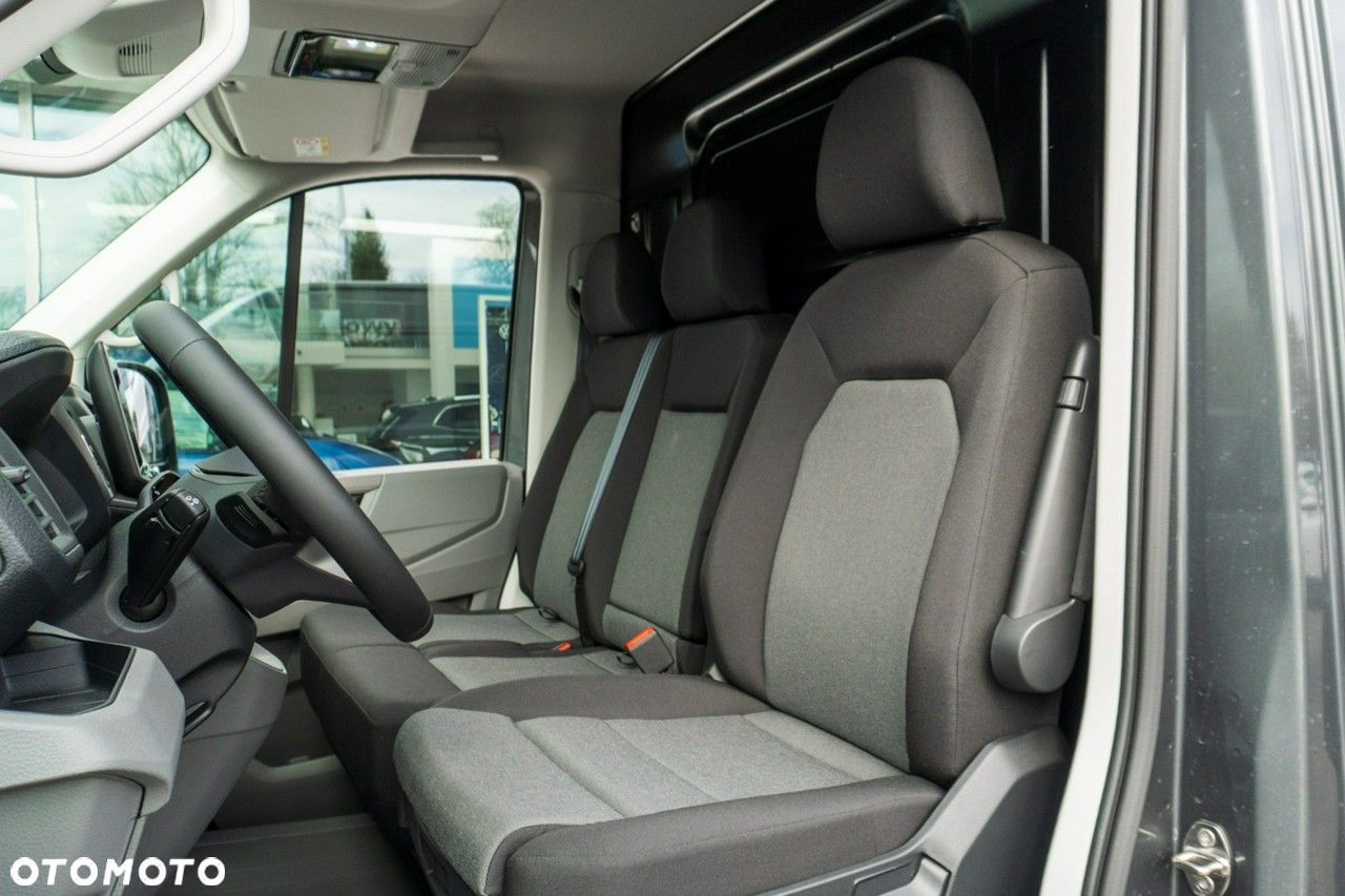 Volkswagen Crafter - 13
