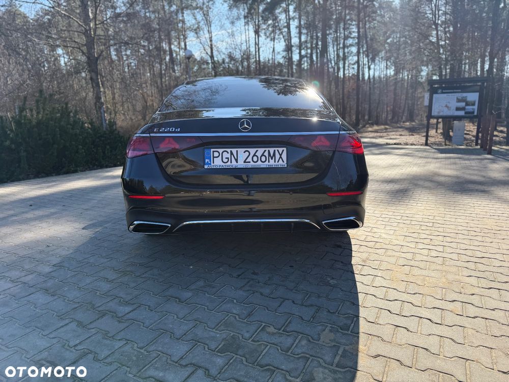 Mercedes-Benz Klasa E - 11