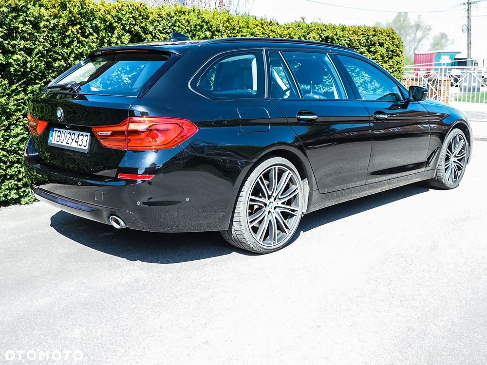 BMW Seria 5 520d xDrive Sport Line - 6