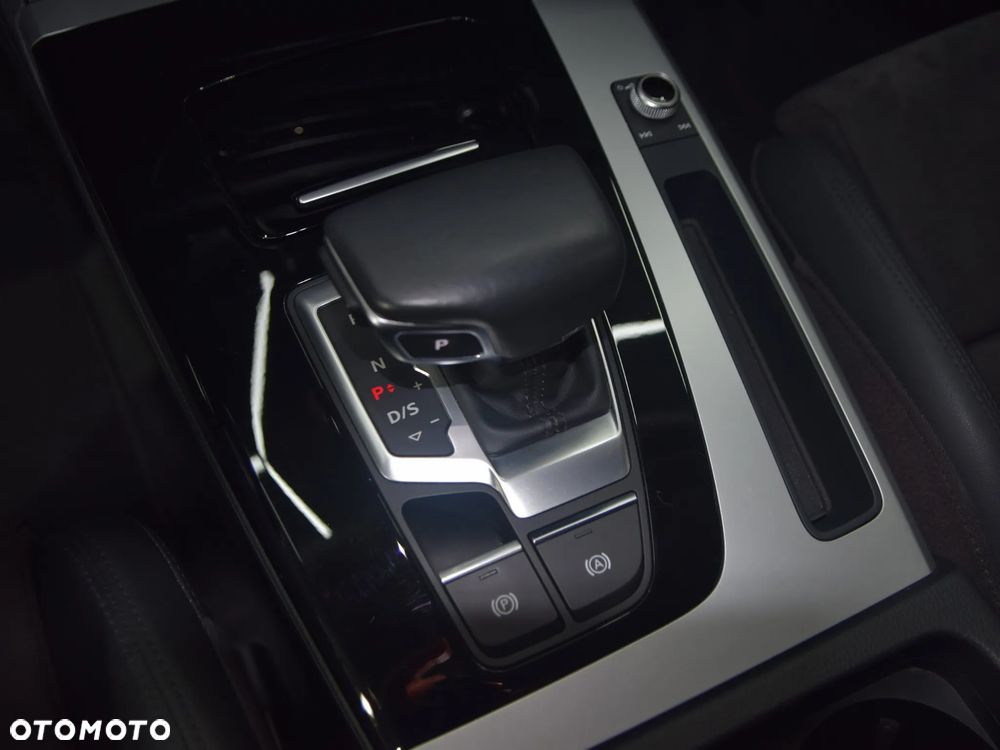 Audi Q5 40 TDI mHEV Quattro S tronic - 21