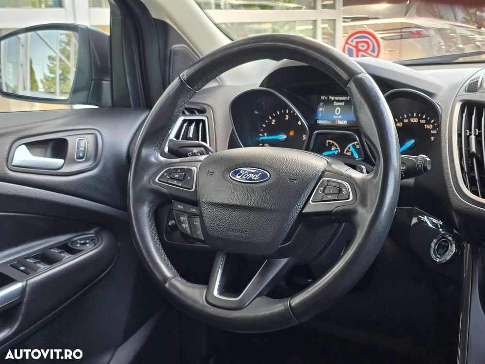 Ford Kuga - 22