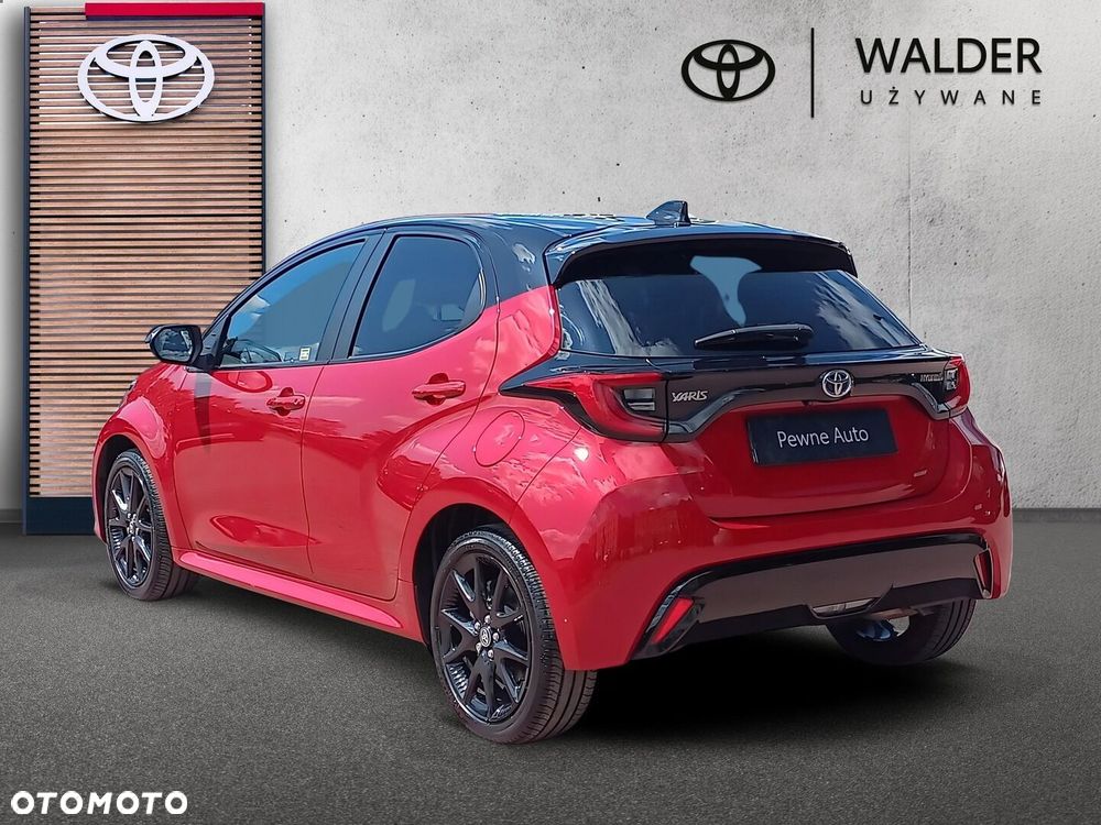 Toyota Yaris Hybrid 1.5 Selection Style - 4