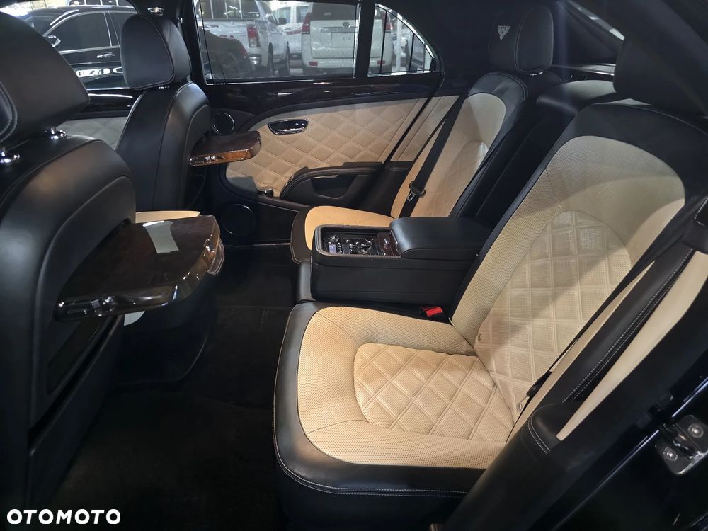 Bentley Mulsanne - 28