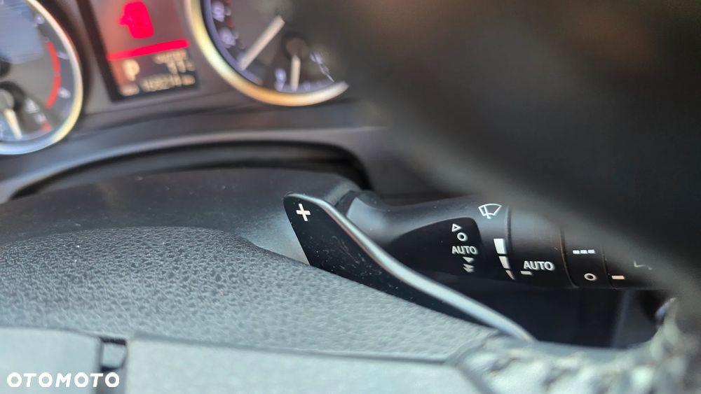 Toyota Auris 1.6 Valvematic Multidrive S Comfort - 35