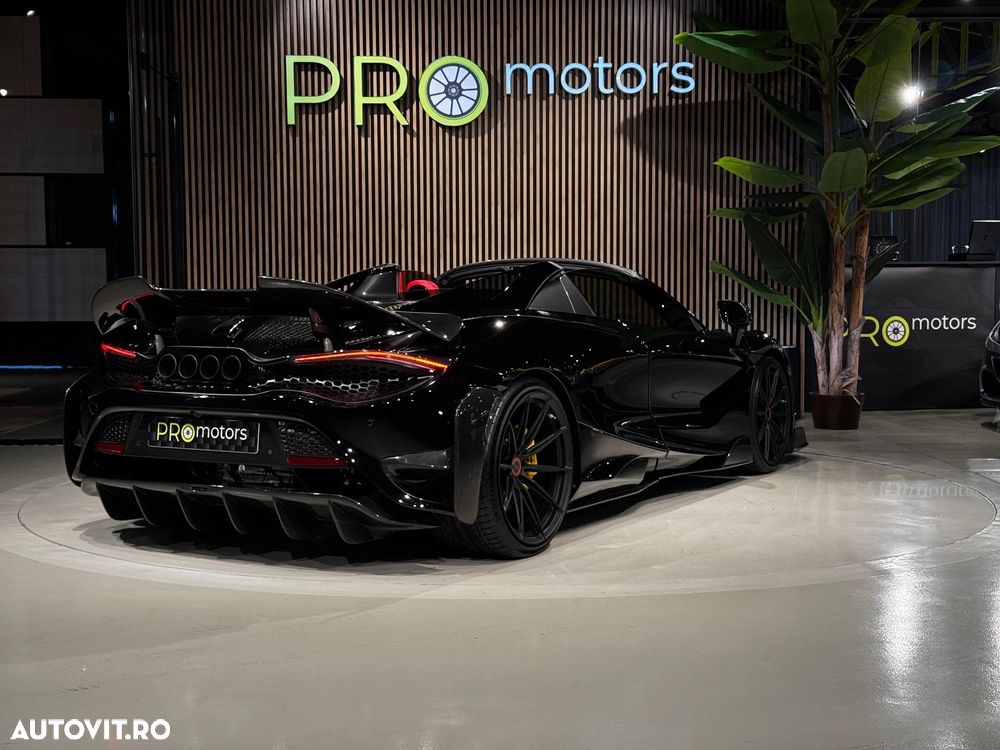 McLaren 720S - 5