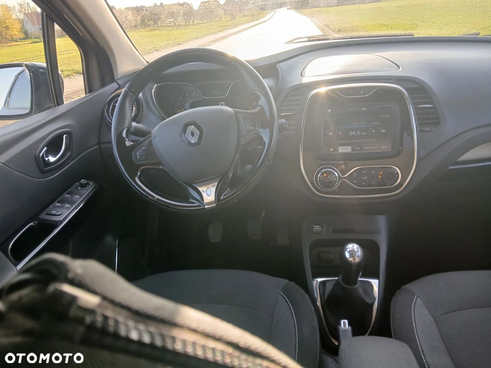 Renault Captur - 28