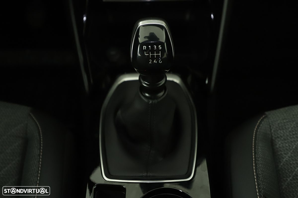 Peugeot 2008 1.2 PureTech Allure - 15