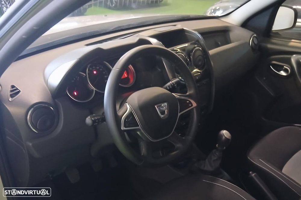 Dacia Duster 1.5 dCi Prestige - 6