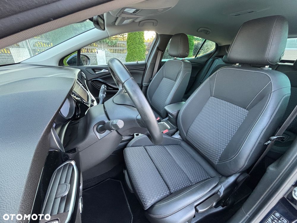Opel Astra - 25